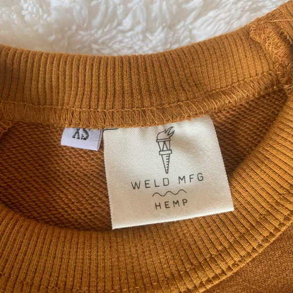 Real Fun, Wow! NWOT rust color, white lettering, Weld Mfg Hemp sweatshirt - Picture 5 of 6